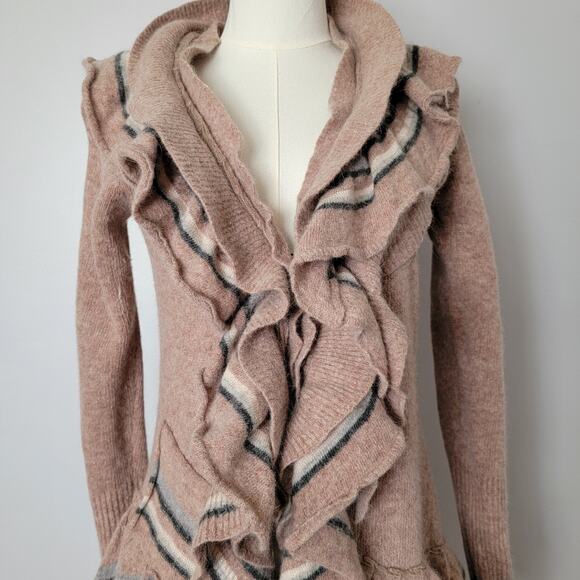 Sparrow Anthropologie Wool Angora Ruffle Sweater Cardigan Sz M Boho Stevie Nicks - Picture 2 of 6